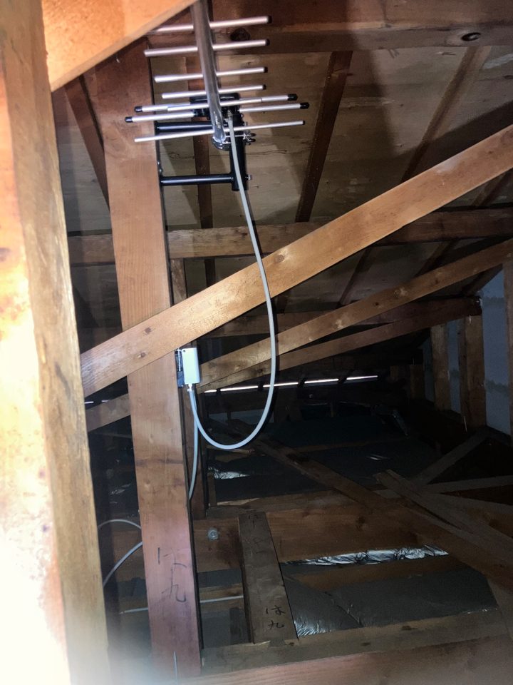 大阪府堺市／地デジアンテナ 屋根裏設置（施工後）